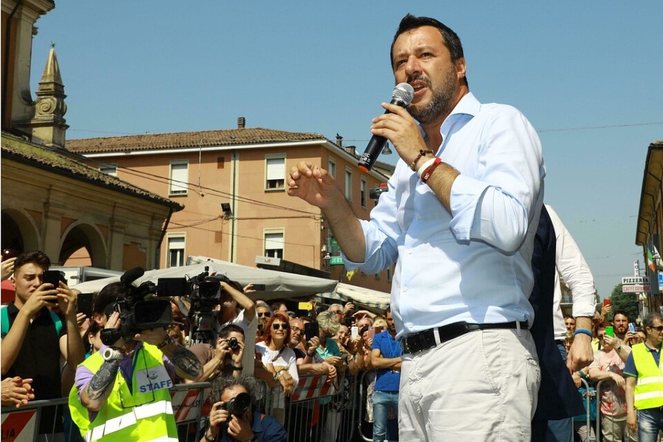 Italiens vice premiärminister och inrikesminister Matteo Salvini leder det främlingsfientliga regeringspartiet Lega.