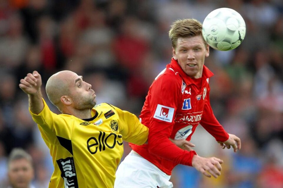 David Elm i duell mot Teddy Lucic när Kalmar FF och IF Elfsborg möttes häromåret.