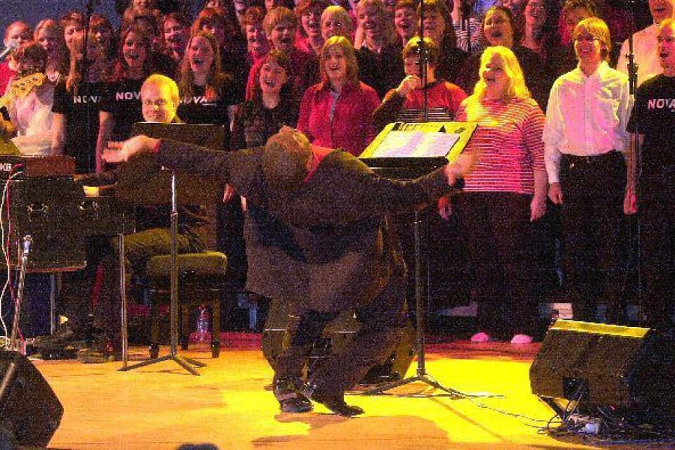 Jeffery Williams bjöd verkligen på sig själv under framträdandet i Konserthuset. Bilder: RONNIE SMITH