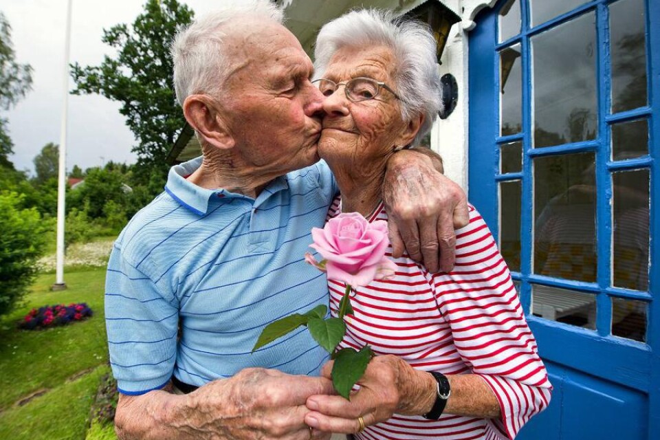 Livslång kärlek. Inga och Olle Andersson har varit gifta i 75 år. Och de är lika kära fortfarande.