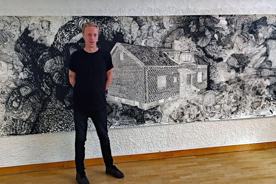 Jonas Börjesson är en av sju unga konstnärer från Mark som ställer ut på utställningen som har vernissage på lördag.