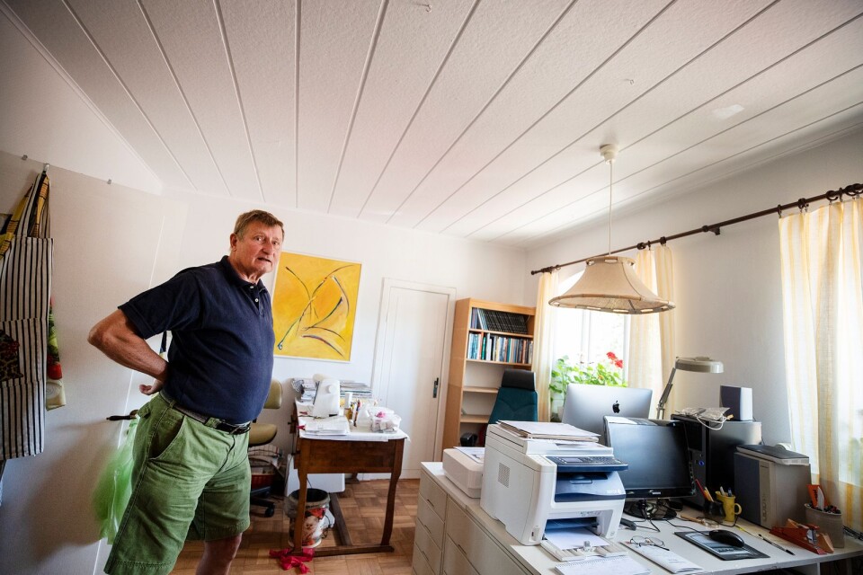 Förödelsen i Leif Sjögrens hem var stor. När allt ändå skulle lagas passade han på att måla om.