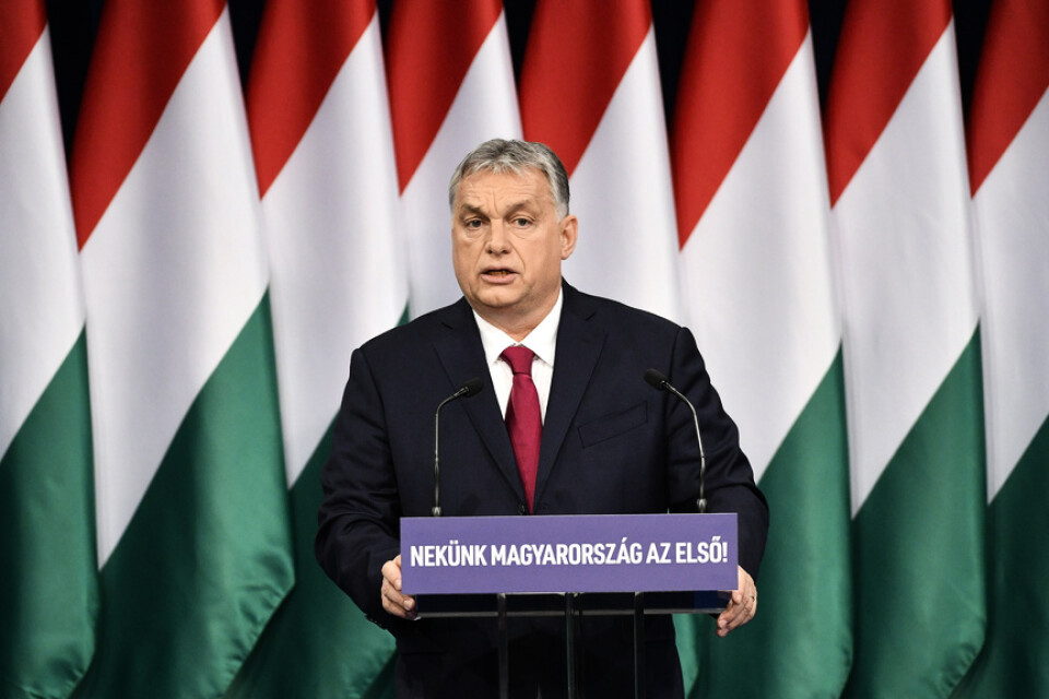 Ungerns premiärminister Viktor Orbán har infört en särskild lag med hänvisning till coronaviruset där journalister som sprider falsk information riskerar flera års fängelse. Arkivbild.