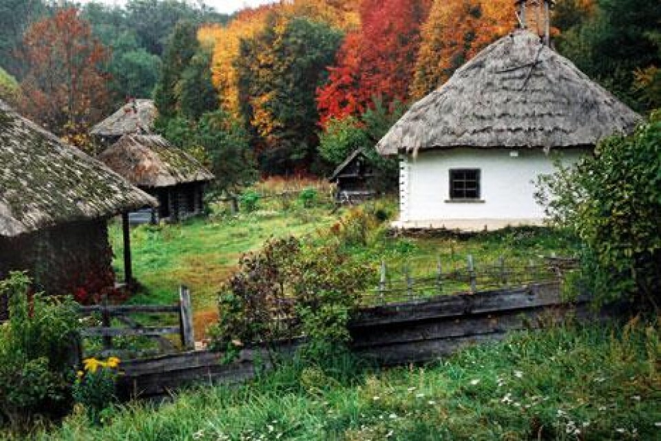 Traditionella ukrainska hus.