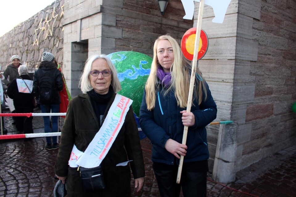 Klimatmanifestation, Aina Hagberg och Susanna Råberg