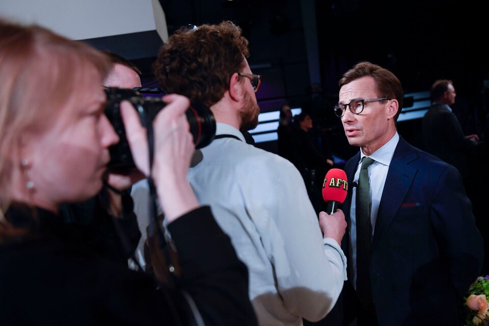 Moderaternas partiledare Ulf Kristersson intervjuas efter partiledardebatten i SVT:s Agenda.