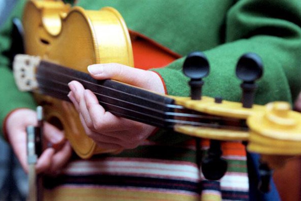 Fiol är en självklar del av den svenska folkmusiken.