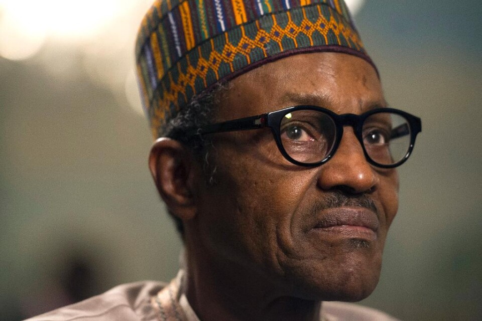 Nigerias nye och erkänt hårdföre president Muhammadu Buhari gör ett försök att slå mot landets sjukliga korruption. I fortsättningen måste alla överföringar av alla centralregeringens pengar ske via vissa bankkonton som godkänts av centralbanken. Enlig