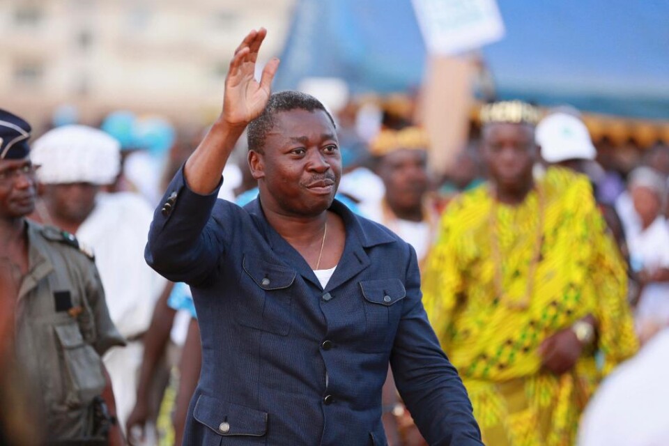 Togos president Faure Gnassingbé hoppas på en tredje mandatperiod när det lilla västafrikanska landet går till valurnorna. 48-åriga Gnassingbé har suttit vid makten sedan faderns död 2005 efter det att han vunnit de omtvistade valen det året och fem år