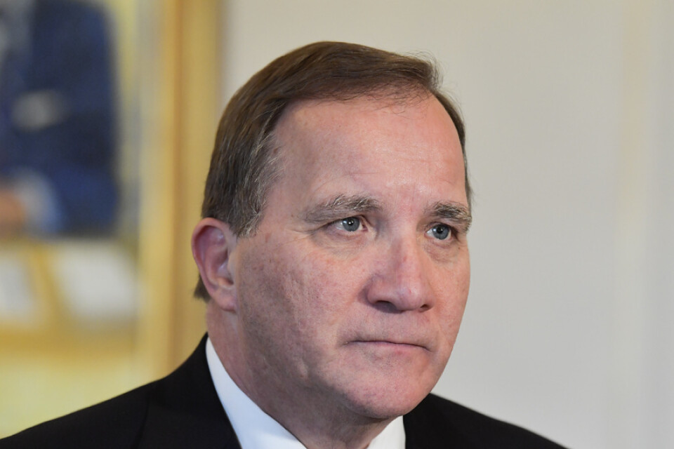 Prime Minister Stefan Löfven (S) has isolated himself due to the corona infection. Stock image.