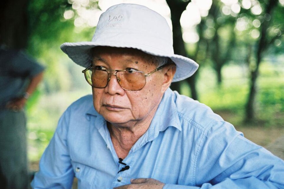 Khieu Samphan i Facing genocide.