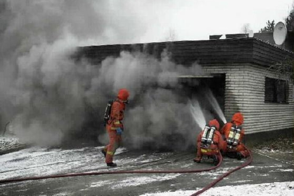 Tack vare brandmännens snabba ingripande orsakade inte branden några större skador. BILD: WILLY ALM