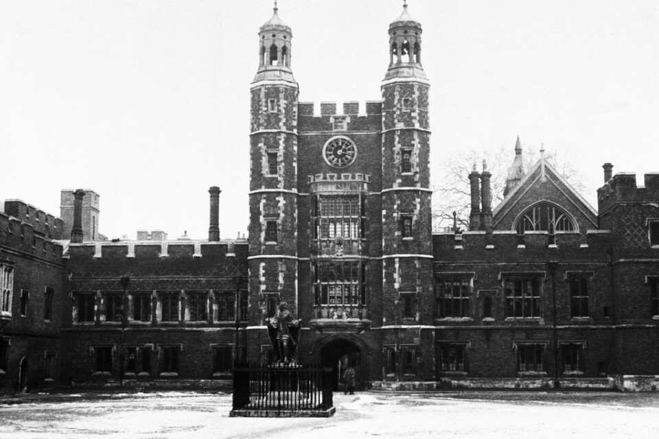 Eton, den mest prestigefyllda privatskolan i England, som den såg ut 1955. Arkivbild.