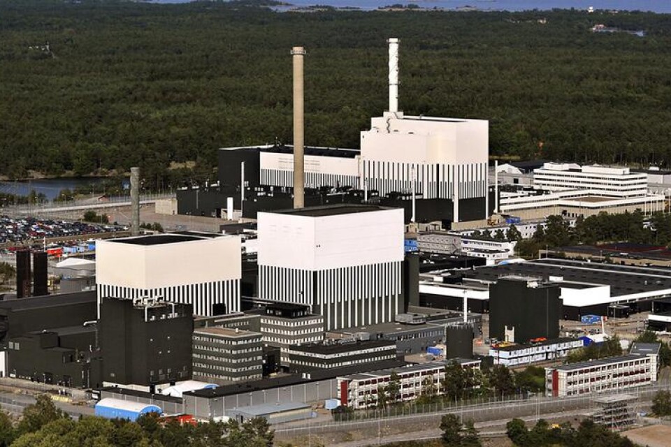 "Vilka områden i Kalmar kommun anser Moderaterna lämpliga att, vid ett maktskifte i kommun, utreda etablerandet av nya kärnkraftsreaktorer?”