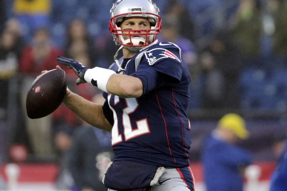 Tom Brady kan ta sin sjätte Super Bowl-titel i helgen. (AP Photo/Elise Amendola, File)