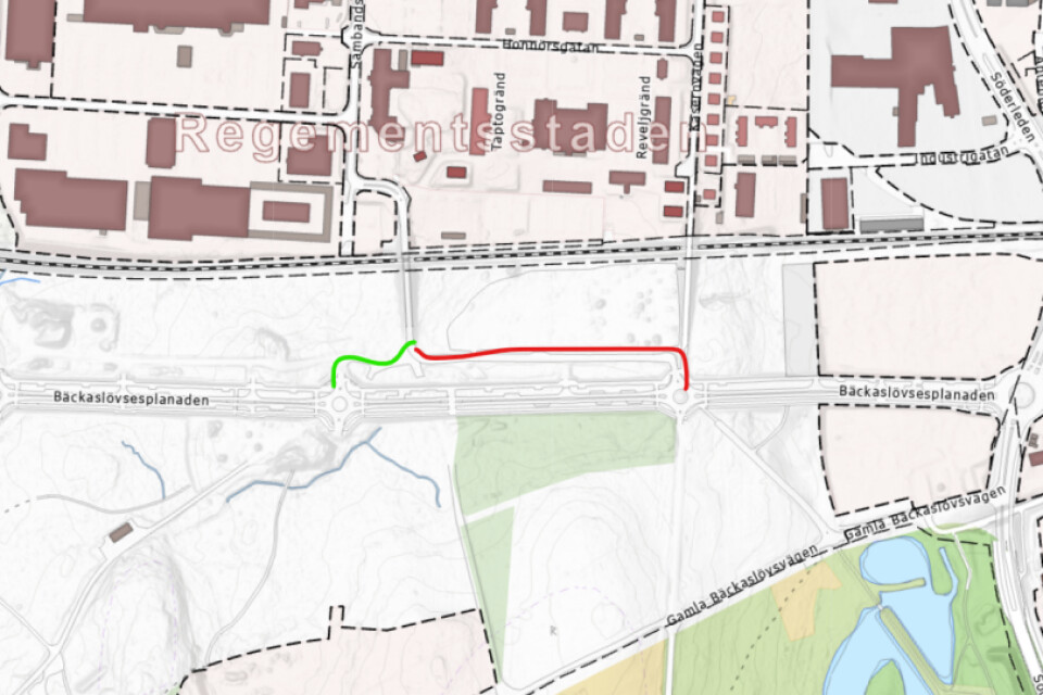 På kartan visas den nya anslutningsvägen med grön markering och den tidigare anslutningsvägen med röd markering.
