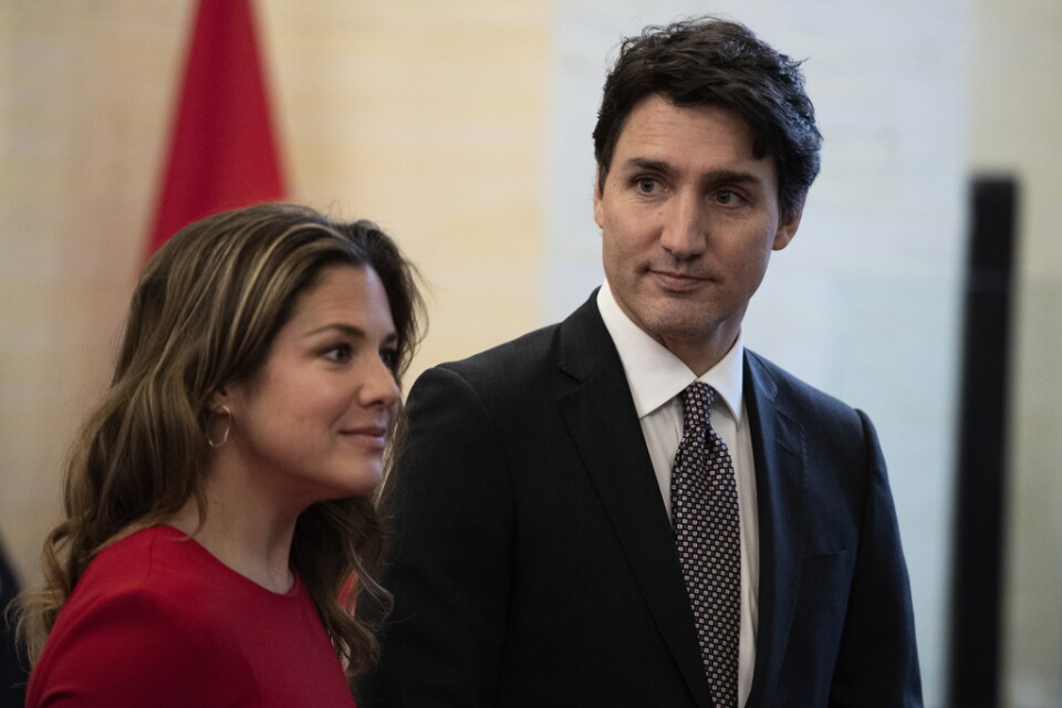 Kanadas premiärminister Justin Trudeau och hustrun Sophie Gregoire-Trudeau har valt självisolering sedan hon känt sig krasslig. Arkivbild.