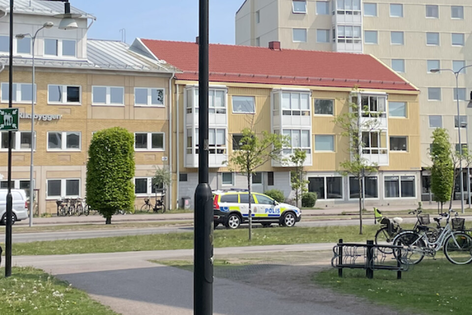 Polisbil på Norra vägen i Kalmar, arkivbild.