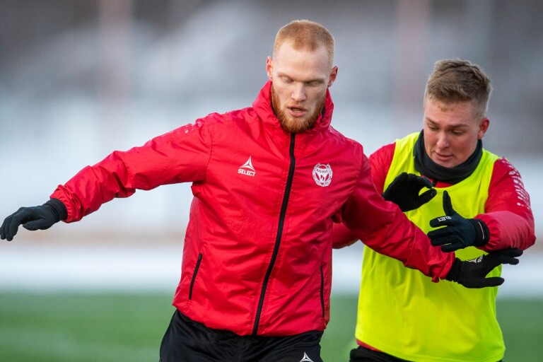 Backen lämnar Kalmar FF – klar för klubb i Superettan