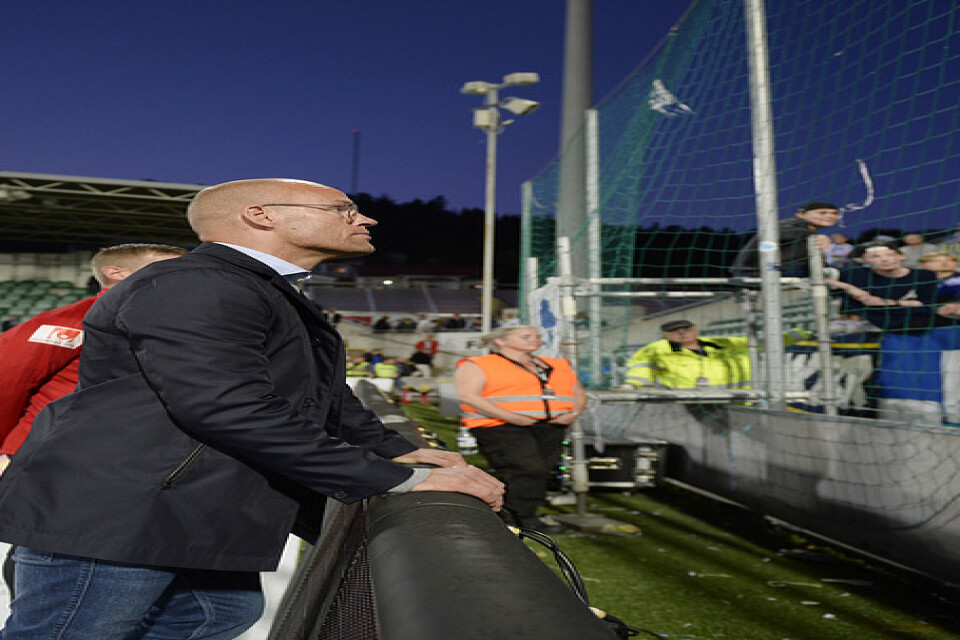 Gif Sundsvalls tränare Joel Cedergren pratade ut med fansen efter hemmaförlusten mot Elfsborg.