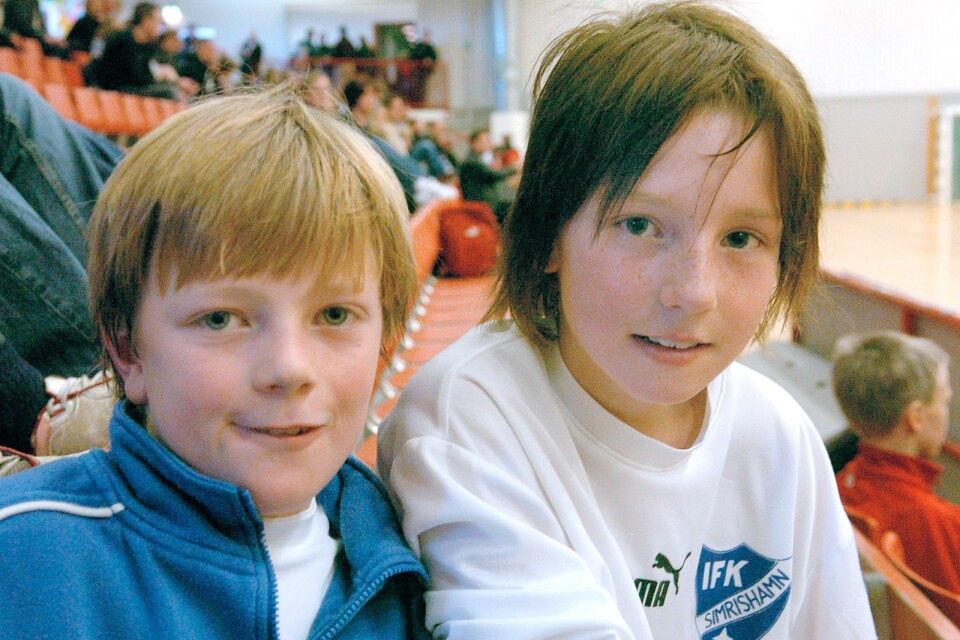 Jesper Modig och Alexander Blomqvist är Simrishamnskillarna som båda blivit elitspelare i fotboll.