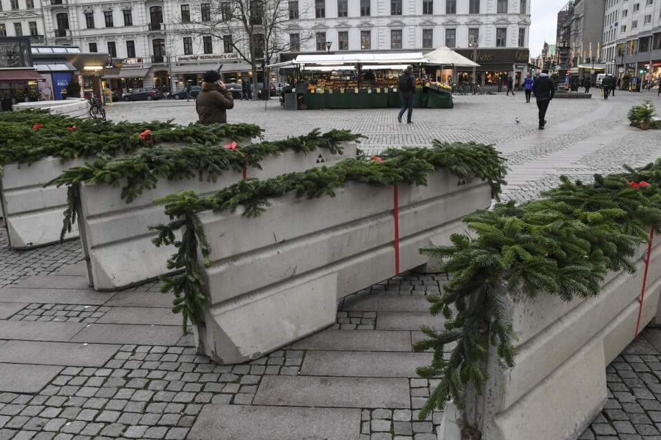 God Jul? Bara om det finns terrrorhinder som på Gustav Adolfs torg i Malmö. I mindre städer utan betonggrisar kan julmarknader snart vara ett minne blott.