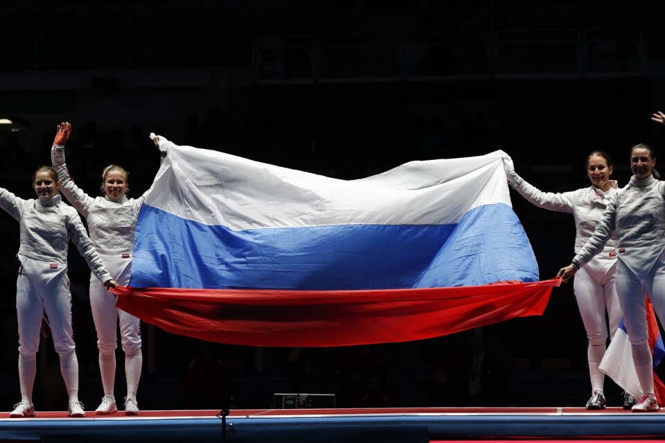 Sofja Velikaja och det ryska fäktningslandslaget under OS 2016. Arkivbild.