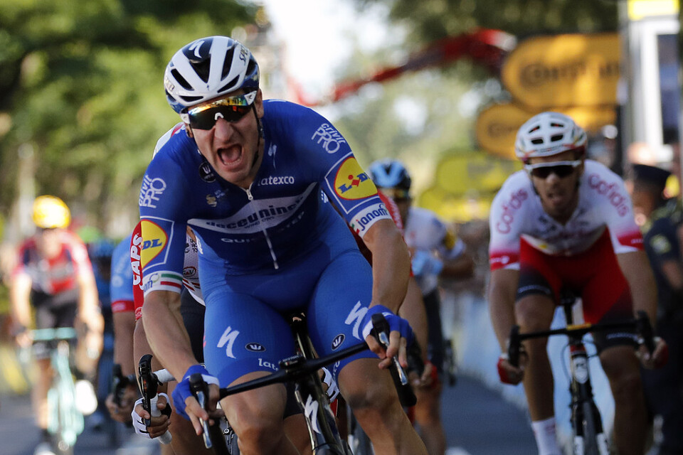 Elia Viviani vann den fjärde etappen av Tour de France.