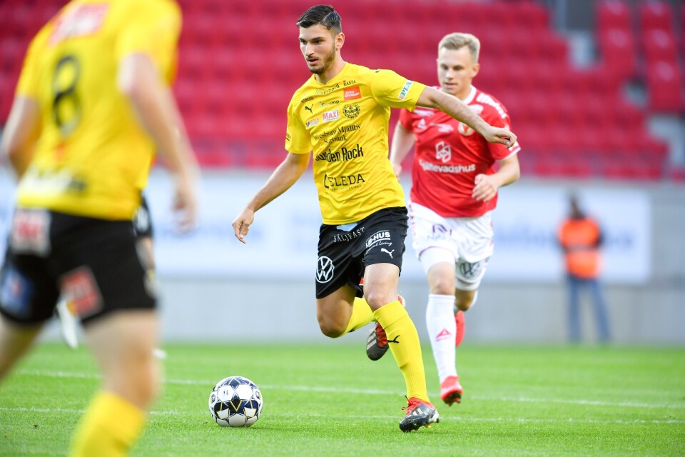 Mjällbys Besard Sabovic har kallats in till U21-landslagets EM-kval. Arkivbild.