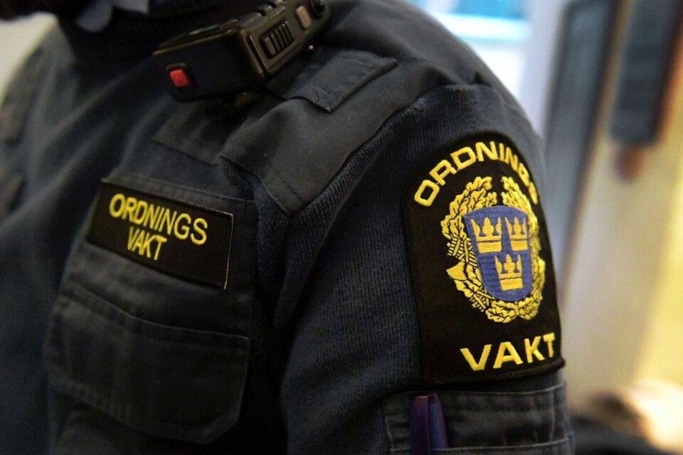 Fler upplever en känsla av otrygghet samtidigt som färre uppger att de utsatts för brott. Det är två av resultaten i polisens trygghetsundersökning för Kalmar kommun.