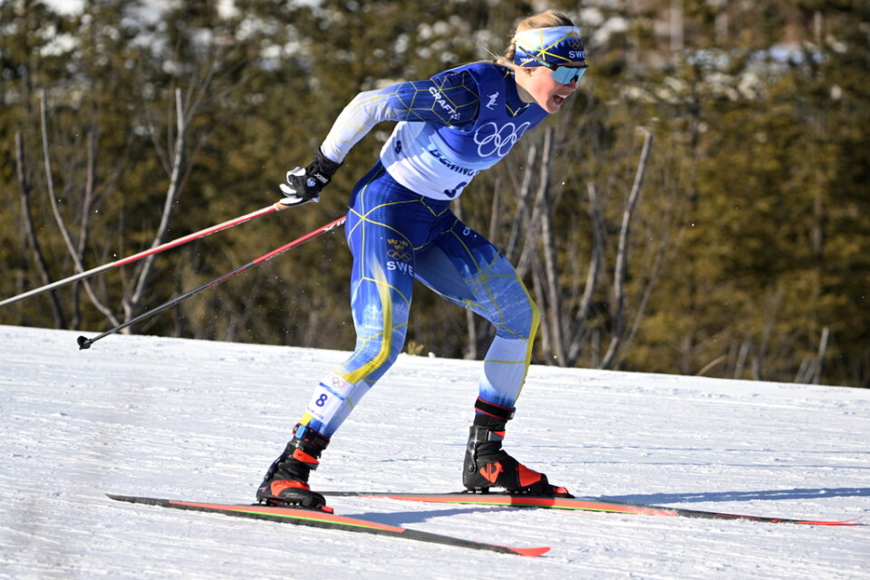 Sveriges Jonna Sundling under damernas OS-sprint.