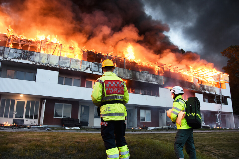 Brand i flerfamiljhus i Söderala strax utanför Söderhamn.