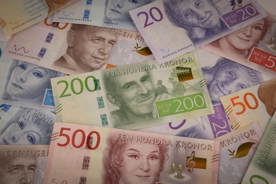 Polisen har hittat flera miljoner kronor på ett konto i Luxemburg som kan knytas till den svindlerimisstänkte affärsmannen från Karlskrona.