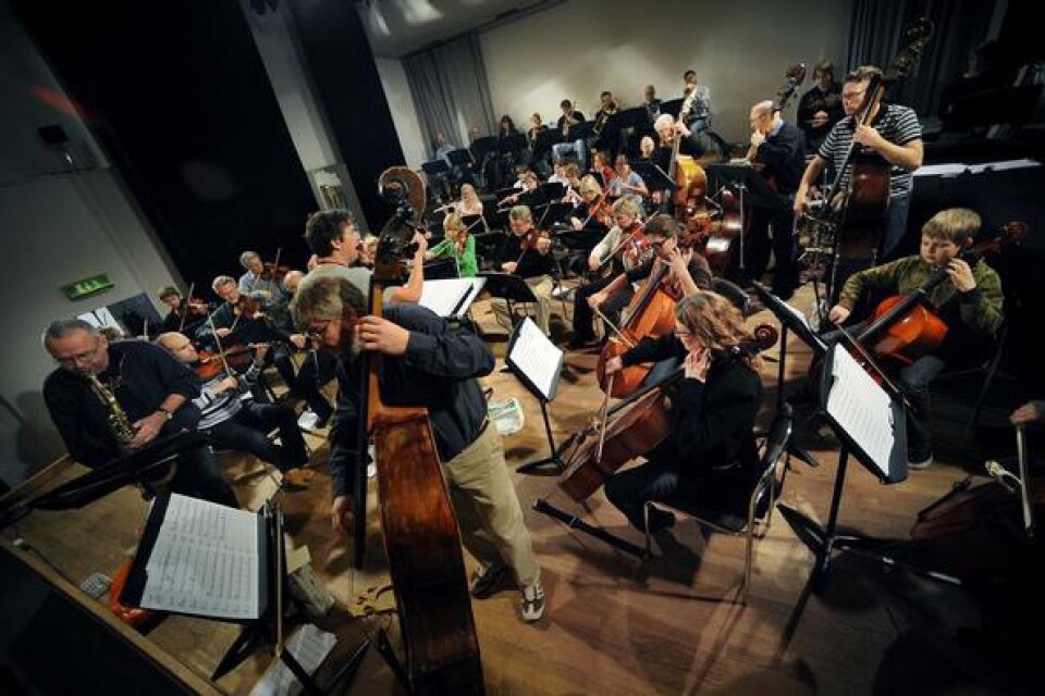Christianstad Symfoniker repeterar för fullt på konserthuset. Bild: Bosse Nilsson
