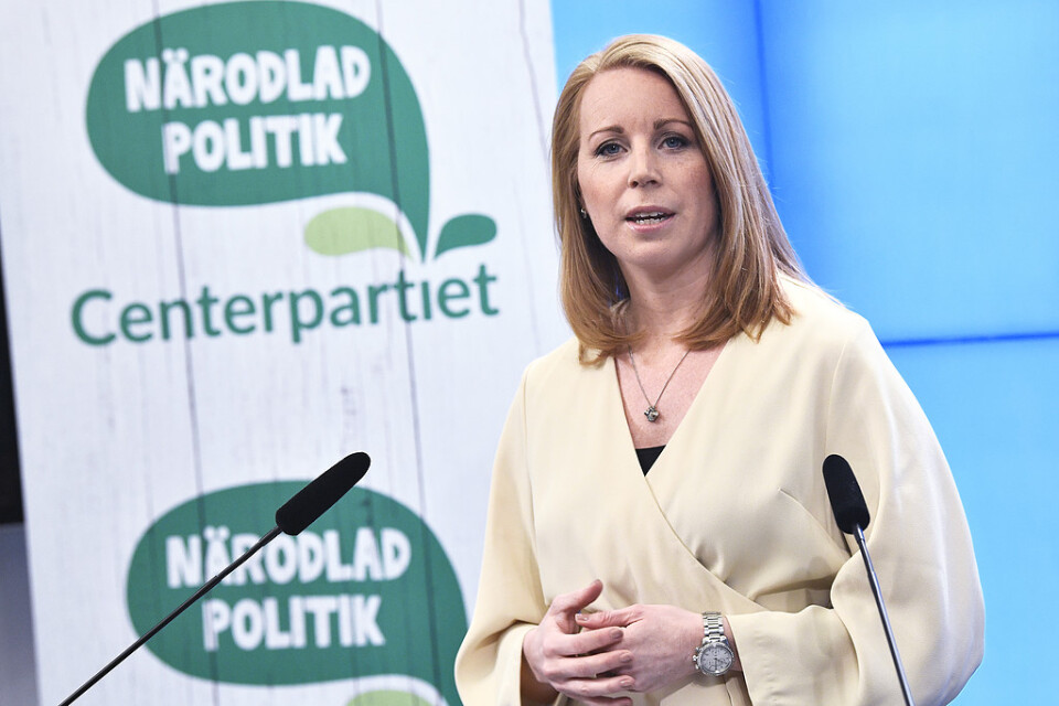 Centerpartiets partiledare Annie Lööf (C) presenterar partiets budgetsförslag under en pressträff i riksdagens presscenter i Stockholm.