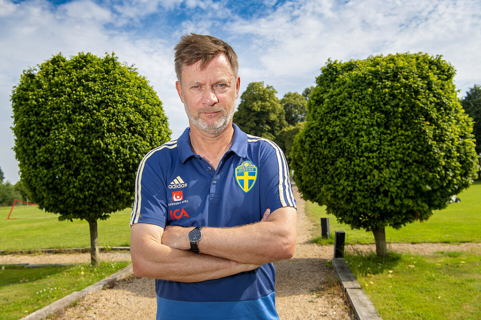 Sveriges förbundskapten Peter Gerhardsson är bara två vinster från ett VM-guld.