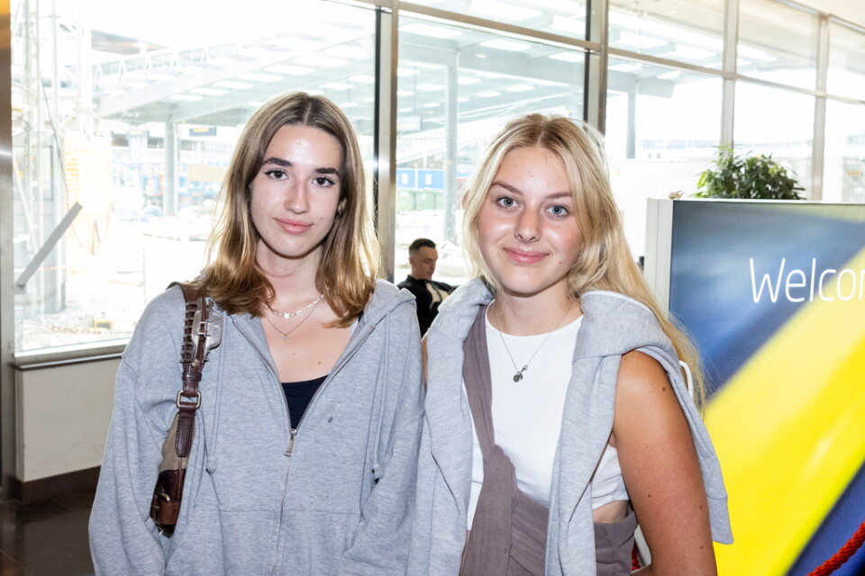 Ebba Wirén och Emilia Chavanne hade hört om strejken när de skulle boka sin resa till Malaga i Spanien och valde därför att åka med ett annat flygbolag.