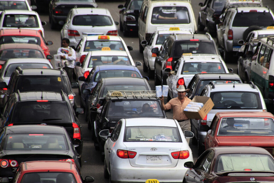 Tät trafik i Kairo. Arkivbild