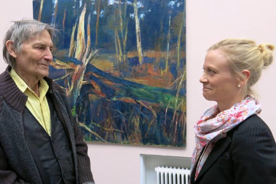 Ystadskonstnären Gerhard Nordström och Caroline Mårtensson, konstnär från Lund, ställer ut tillsammans på Ystads Konstmuseum. Vernissage på lördag.