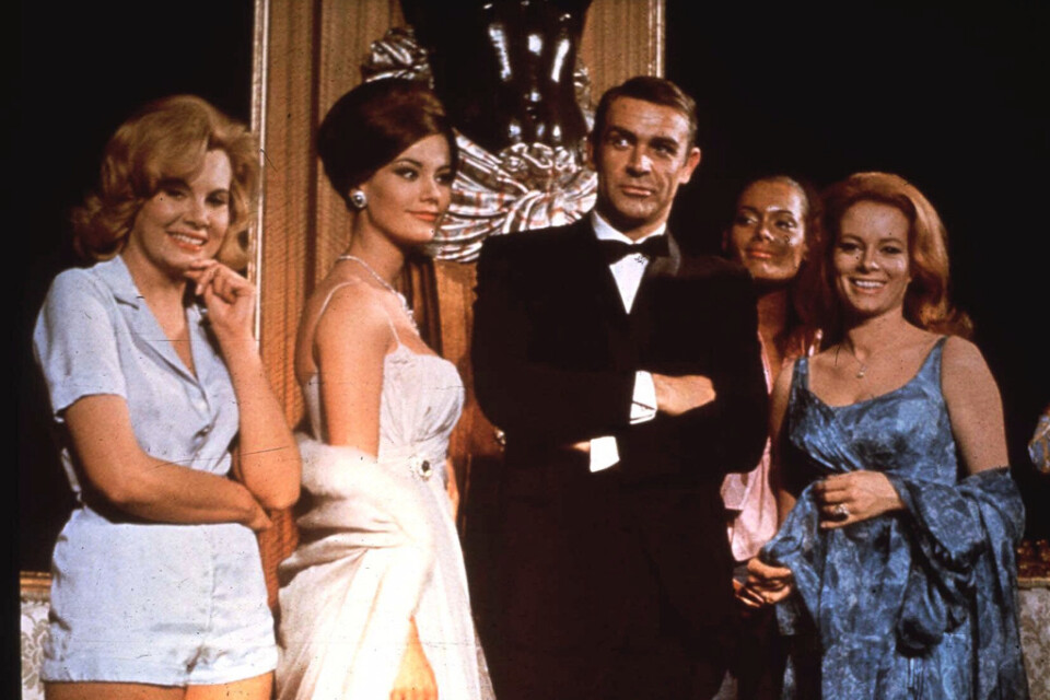 Sean Connery som James Bond i den fjärde James Bond-filmen "Åskbollen".