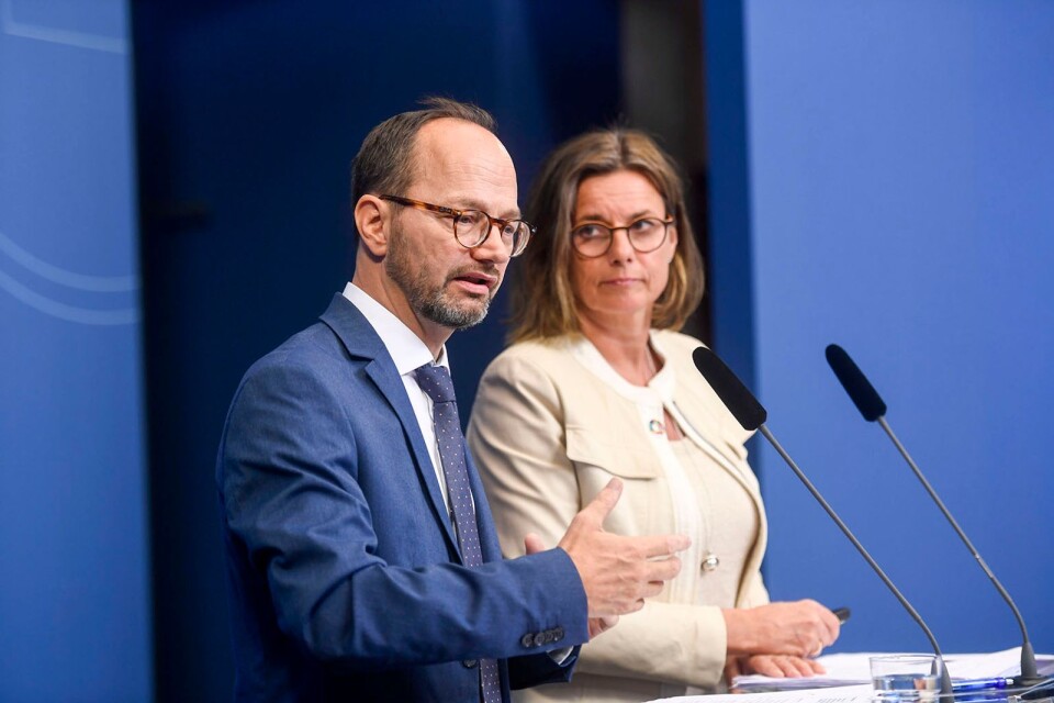 4 juni presenterade infrastrukturminister Tomas Eneroth (S) och vice statsminister Isabella Lövin (MP) den nationella infrastrukturplanen för perioden fram till år 2029.