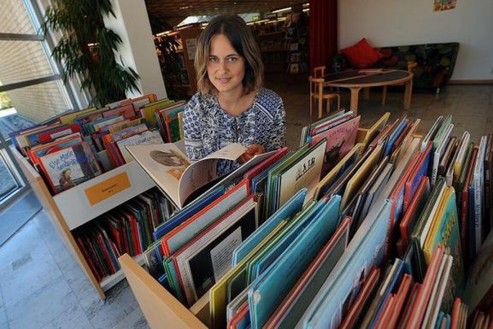Tipsar. Magdalena Jeppson arbetar som barnbibliotekarie och ger råd om läsning och litteratur till unga och deras föräldrar. Bilder: Bosse Nilsson