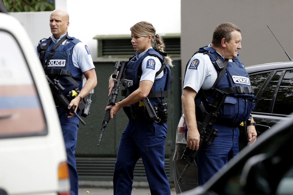En stor polisinsats pågår i nya zeeländska Christchurch efter skottlossning vid en moské i staden.