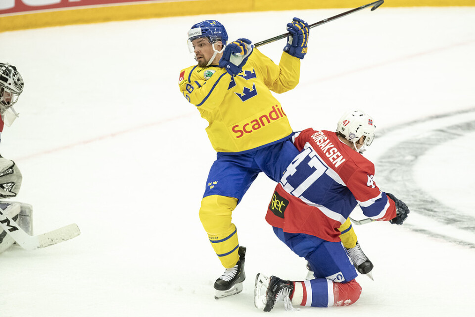 Tre Kronor-centern Anton Lander jagar en VM-plats. Här i 2–0-segern hemma mot Norge i en landskamp i Östersund i förra veckan.