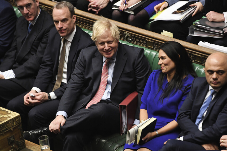Boris Johnson stuvar om i sin regering efter att ha fixat en majoritet i parlamentet och tagit det stora brexitklivet.
