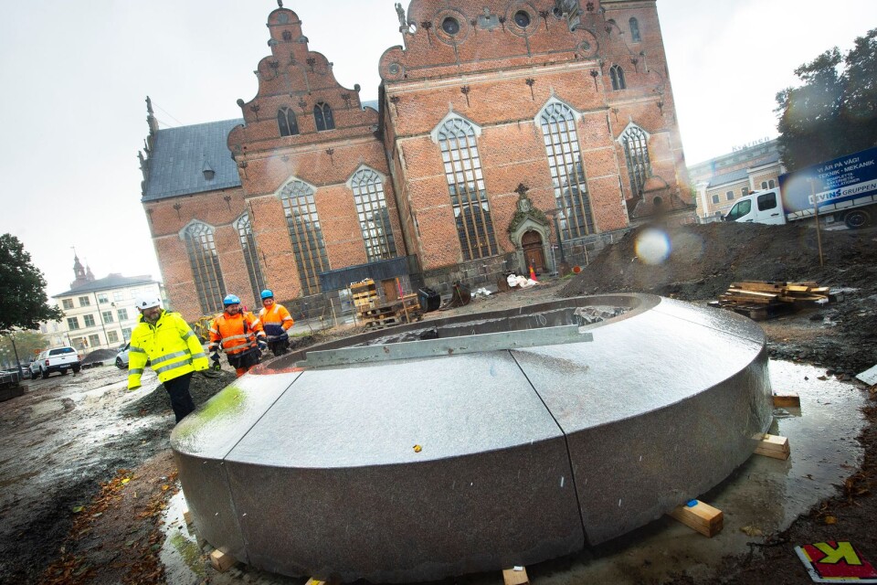 The new columbarium (”askgravlund”) beside Heliga Trefaldighet church in Kristianstad.