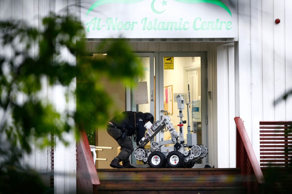 al-Noor Islamic Centre i Bærum några mil från Oslo efter attacken.