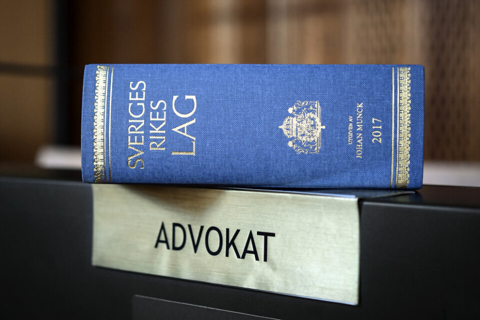 Om advokaten döms enligt åtalet riskerar han uteslutning ur Advokatsamfundet. Arkivbild.