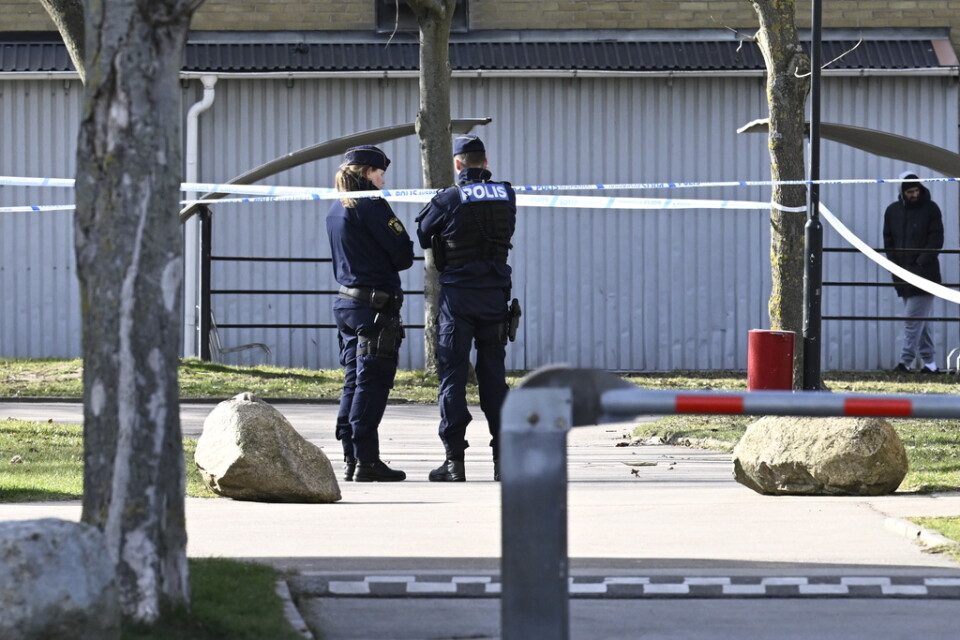 Hovrätten fastställer i stora delar tingsrättens dom mot fyra män som knivdödade en man och skadade en annan på Koppargården i Landskrona den 2 april i fjol. Arkivbild.