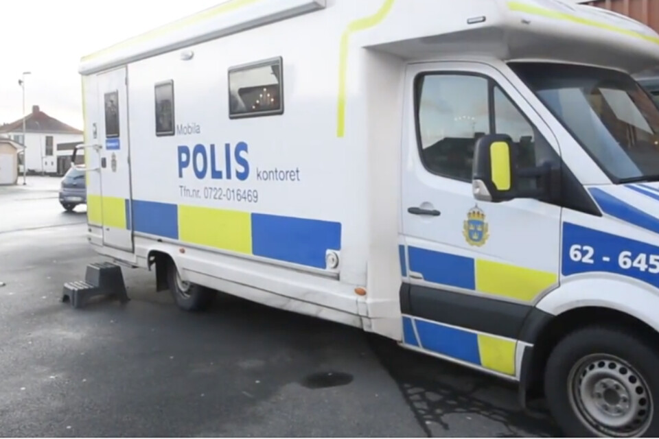 Det mobila poliskontoret var på plats i Tollarp på måndagen och återkommer i dag, tisdag.